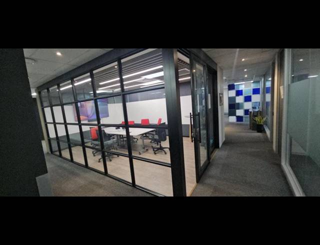 BUSINESS PROPERTY TO RENT IN WATERFALL